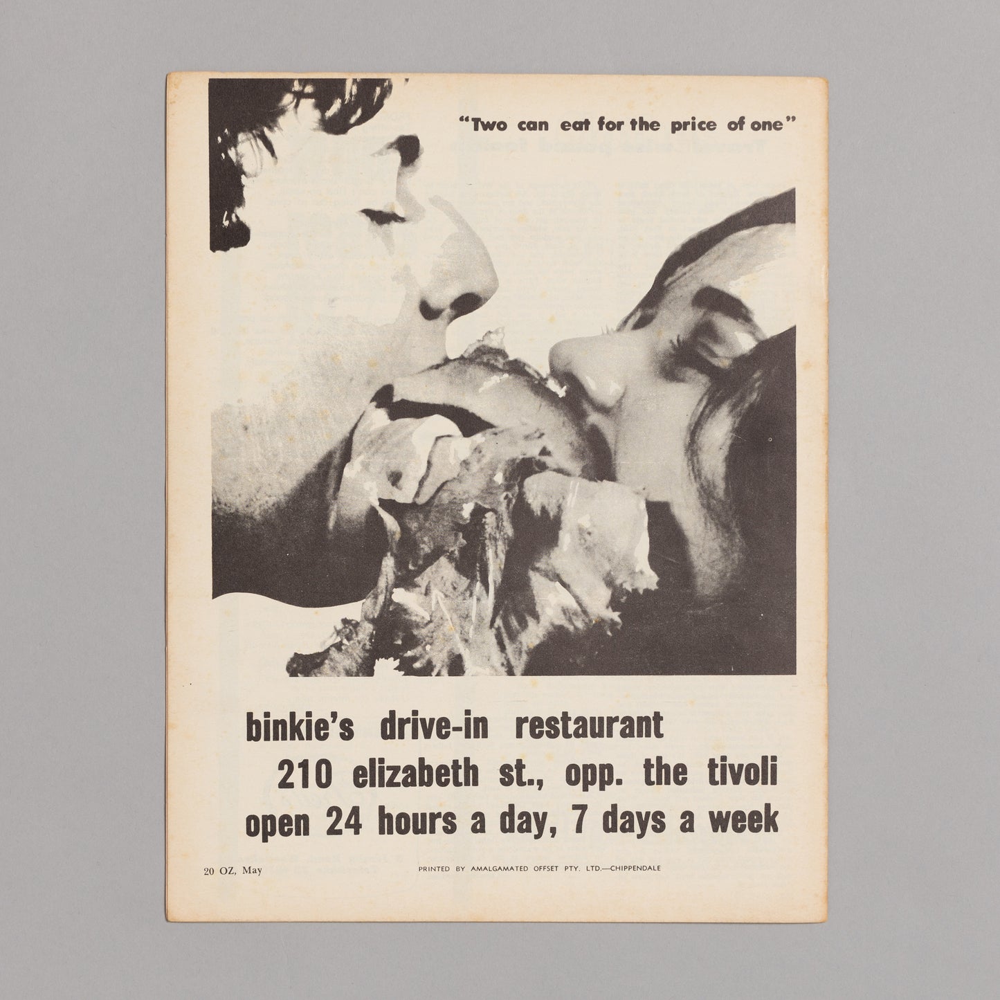 Ed. RICHARD NEVILLE, RICHARD WALSH with artwork by MARTIN SHARP / OZ Magazine No. 19