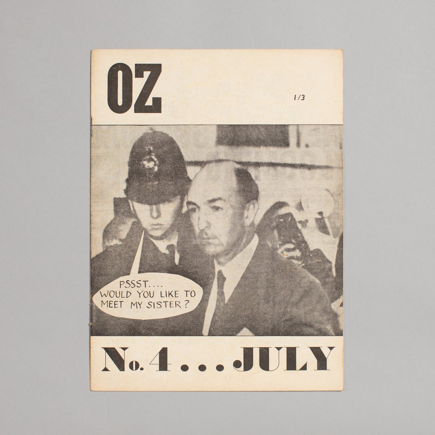 Ed. RICHARD NEVILLE, RICHARD WALSH with artwork by MARTIN SHARP / OZ Magazine No. 04