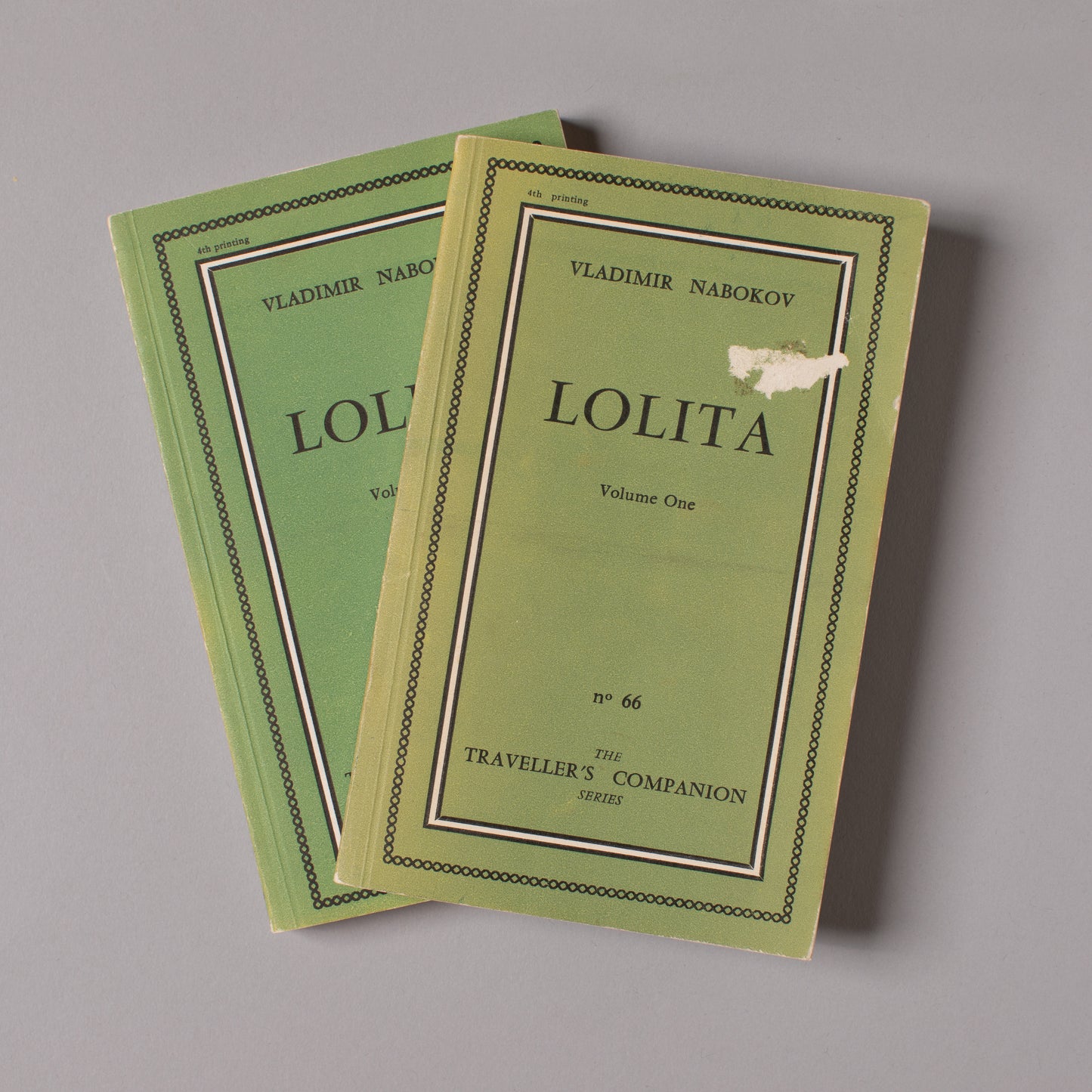 VLADIMIR NABOKOV / Lolita