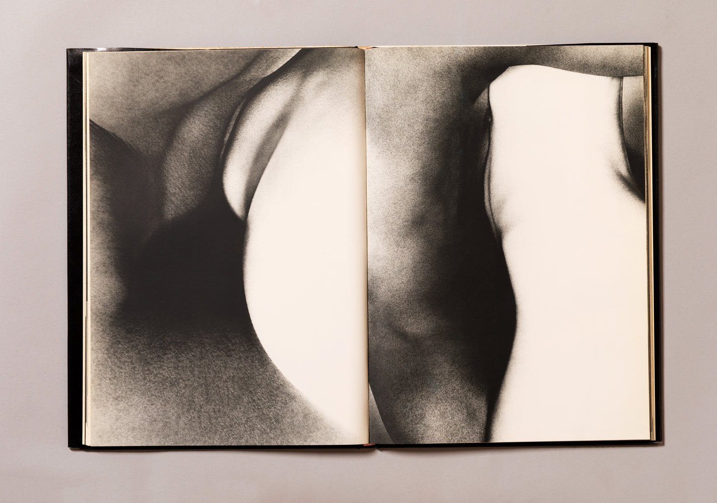 EIKOH HOSOE / Embrace