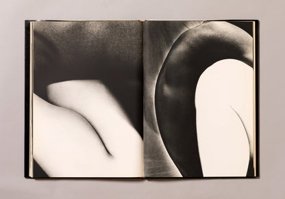 EIKOH HOSOE / Embrace