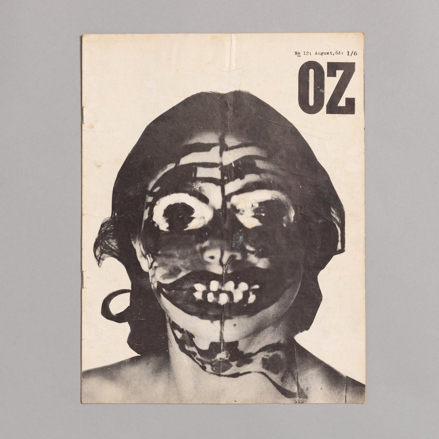 Ed. RICHARD NEVILLE, RICHARD WALSH with artwork by MARTIN SHARP / OZ Magazine No. 12