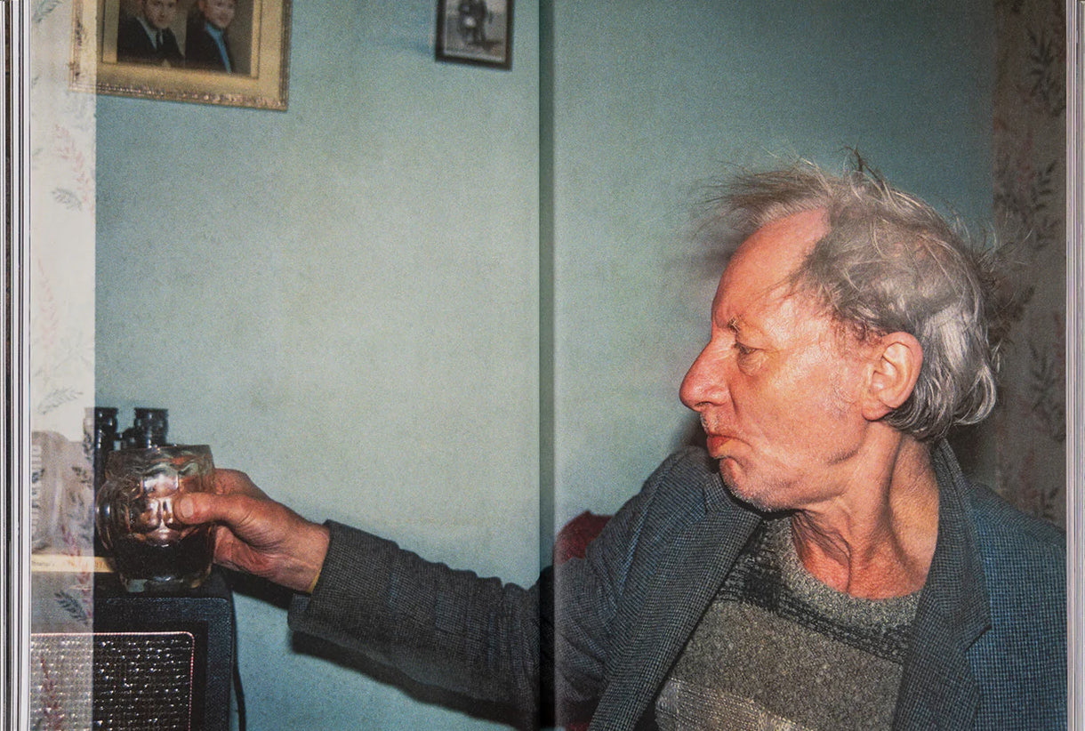 RICHARD BILLINGHAM / Ray's a laugh